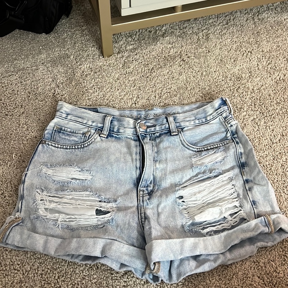 American Eagle Denim Mom Short